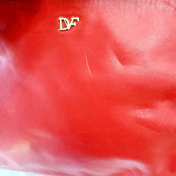 Diane Von Furstenberg Red Leather New Harper Charlotte Shoulder Bag - Picture 13 of 16